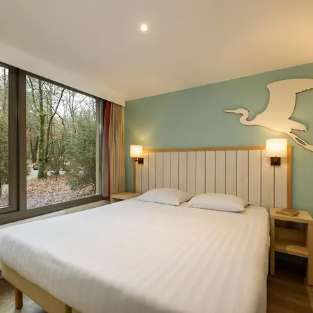 Center Parcs Les Hauts De Bruyeres Chaumont-sur-Tharonne Exterior foto