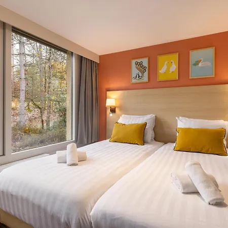 Center Parcs Les Hauts De Bruyeres Chaumont-sur-Tharonne Exterior foto