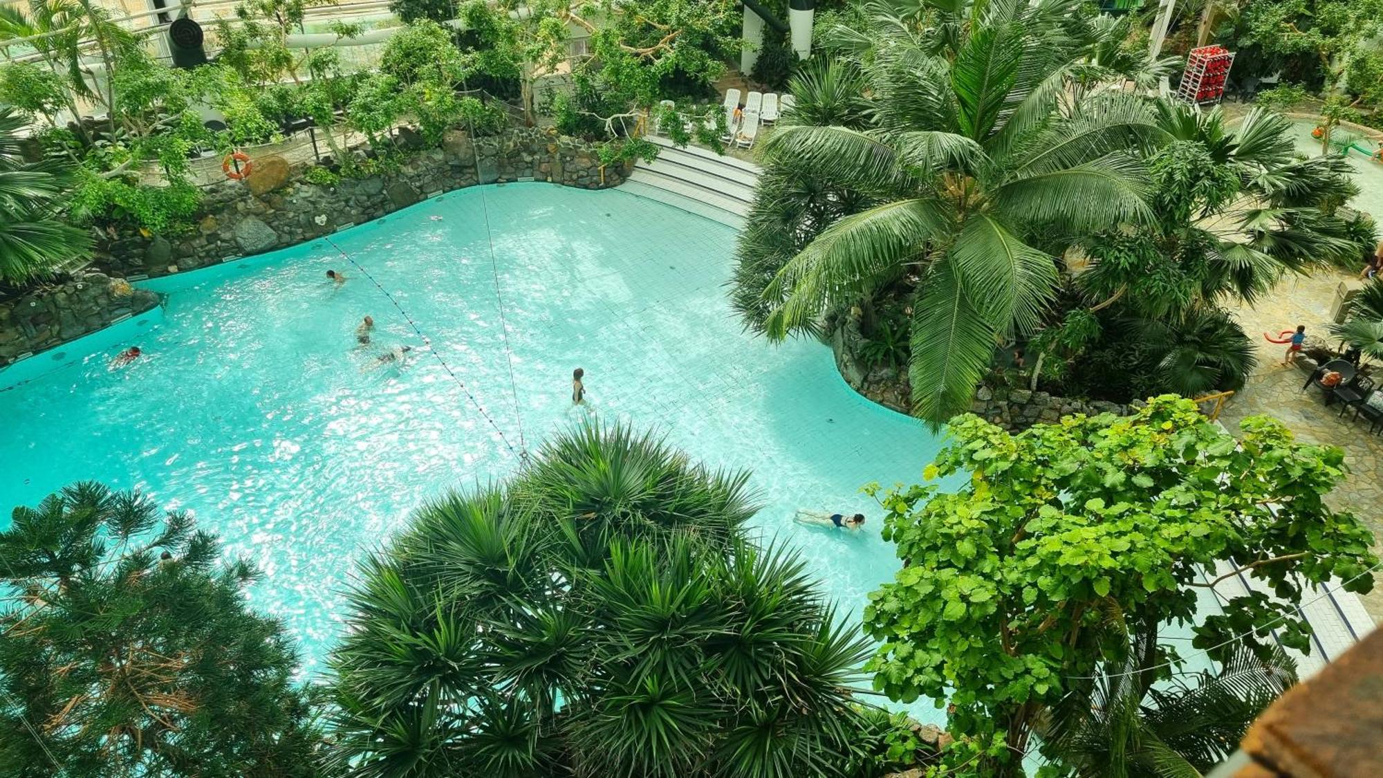 Aldeamento Turístico Center Parcs Les Hauts De Bruyeres 3*